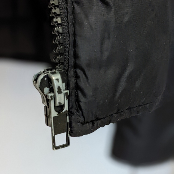 Jacob Black Sleek Ski / Moto Puffer Jacket w Front Pockets. Size Med. - Picture 10 of 16